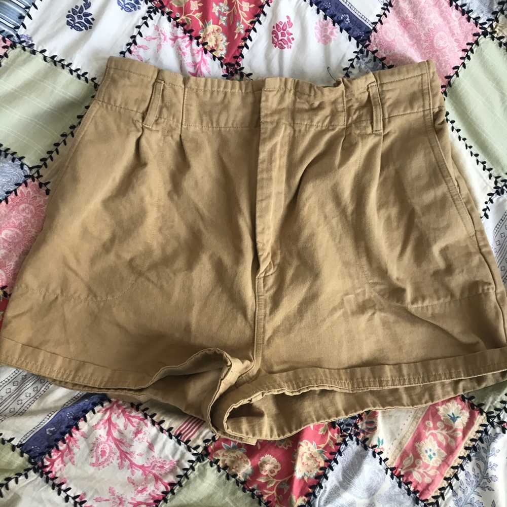 High Waisted Khaki-Style Shorts